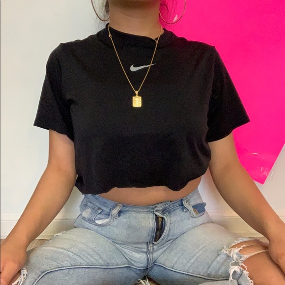 Nike Tops - cropped  nike black tee ✧